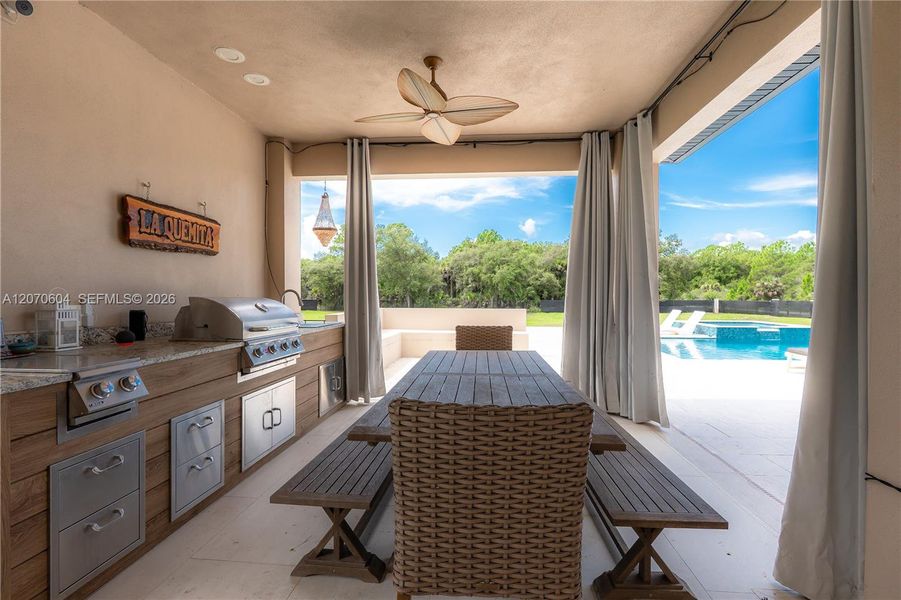 Furnished interior view inside a new home in , Clewiston (Image 33).