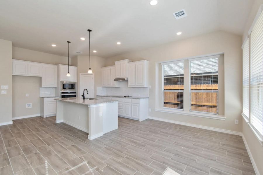 Image 90 representing the Concept 2440 by Landsea Homes in Chisholm Hills, Cleburne, TX.