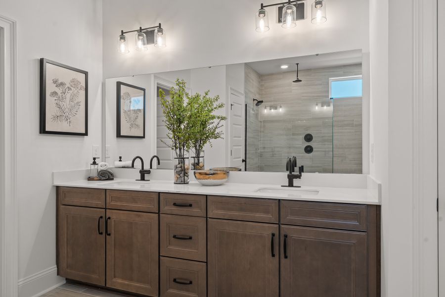 Furnished interior view inside a new home in Marshfield, Longs (Image 12).