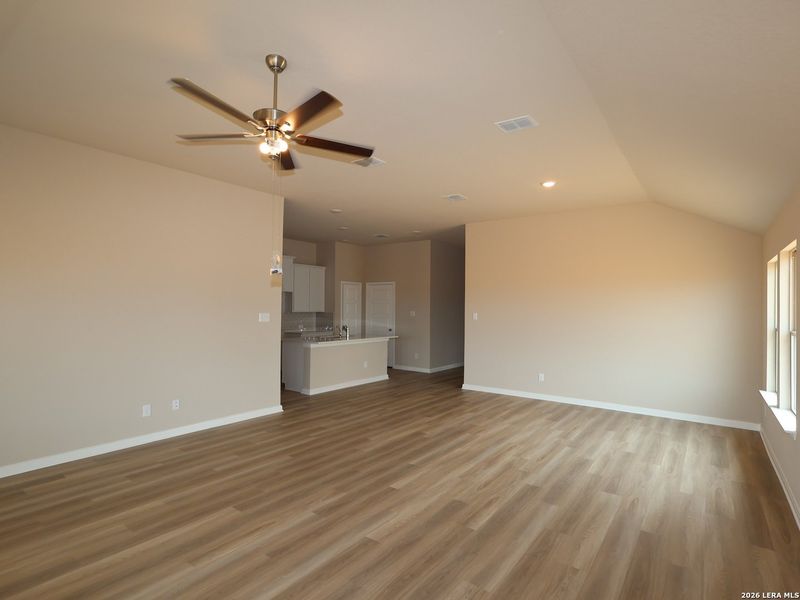 Spacious, unfurnished interior of a new home in Hickory Ridge, Elmendorf (Image 27).