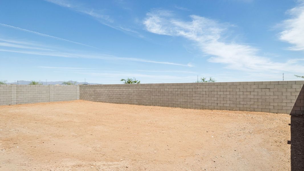Exterior details and patio area of a home in Carlton Commons, Casa Grande (Image 17).