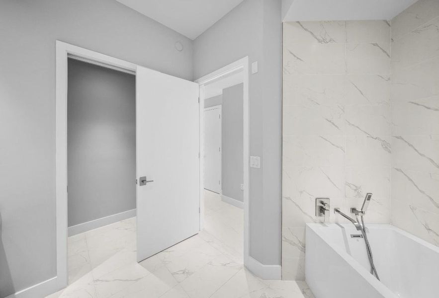 961FF07C-CF63-482B-A6C2-E933B8A6C7DA 961FF07C-CF63-482B-A6C2-E933B8A6C7DA