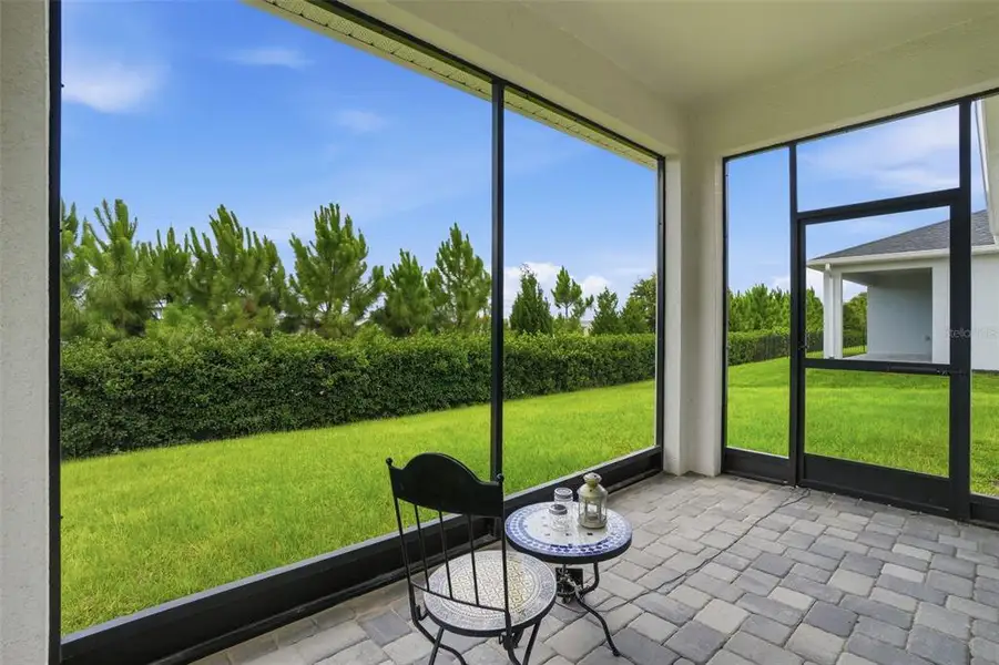 Exterior details and patio area of a home in , Apopka (Image 3).