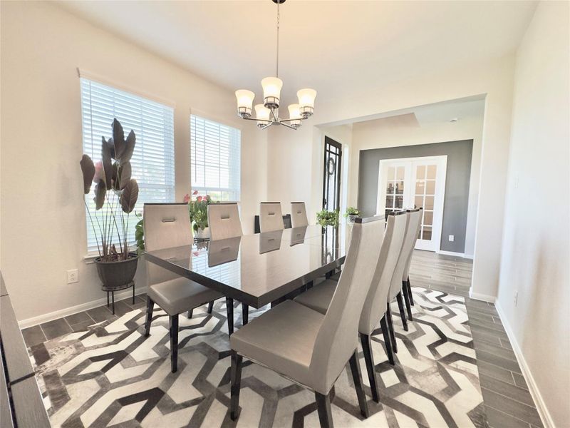 Furnished interior view inside a new home in Lakeview, Waller (Image 35).