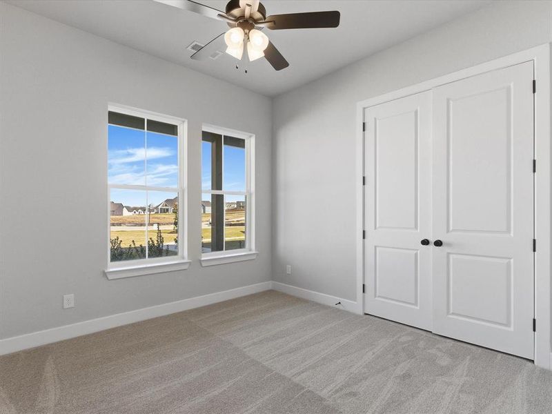 Spacious, unfurnished interior of a new home in Capitol Hill, Anna (Image 26).