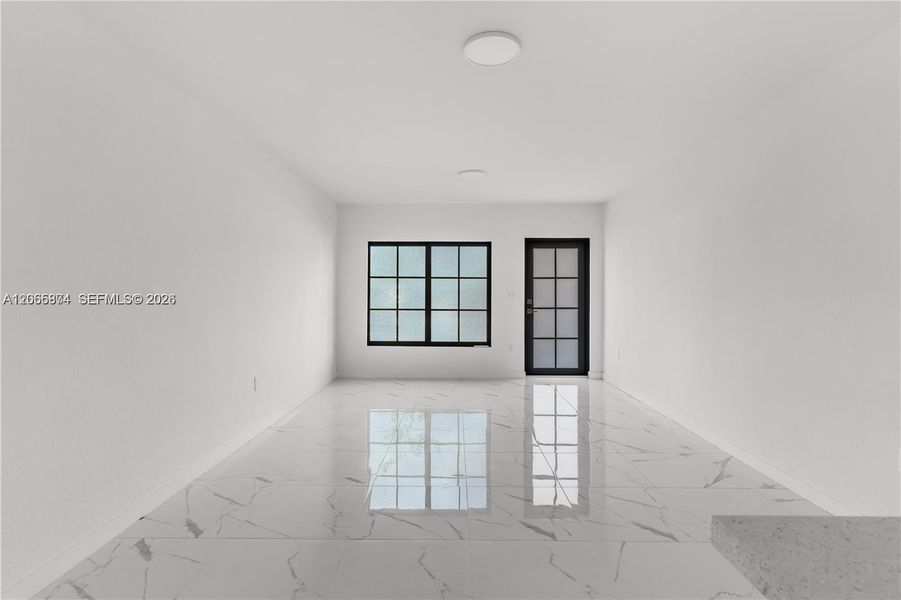 Spacious, unfurnished interior of a new home in , Homestead (Image 15).
