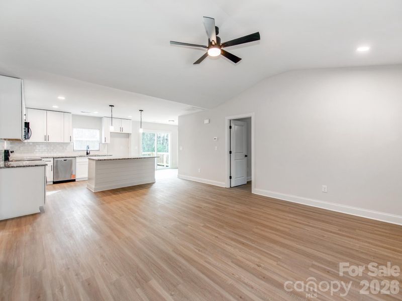 Spacious, unfurnished interior of a new home in , Monroe (Image 17).
