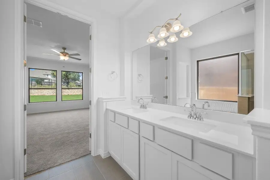 2,588sf New Home in Lago Vista, TX.  - Slide 22