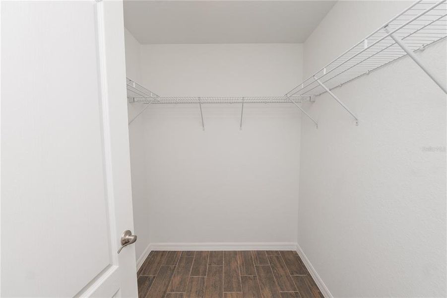 Spacious, unfurnished interior of a new home in Thompson Preserve, Bartow (Image 18). Spacious, unfurnished interior of a new home in Thompson Preserve, Bartow (Image 18).