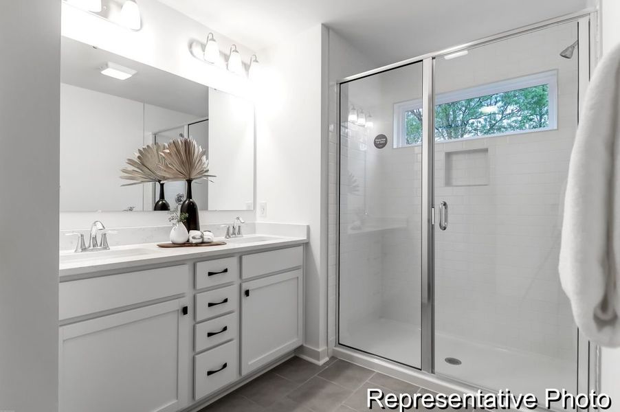 Furnished interior view inside a new home in Edgewater - Lakeview Point, Lancaster (Image 17).