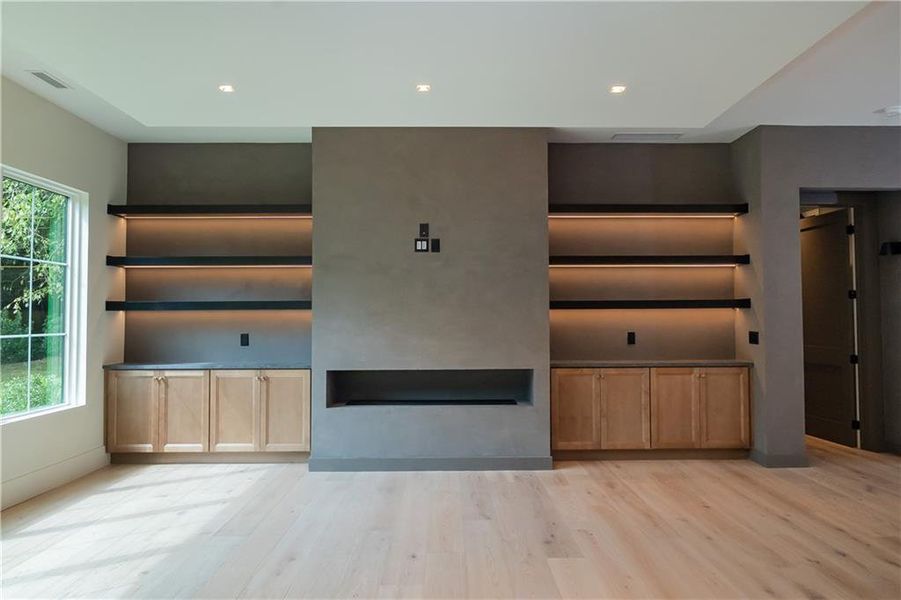 Image 79 of a home in .