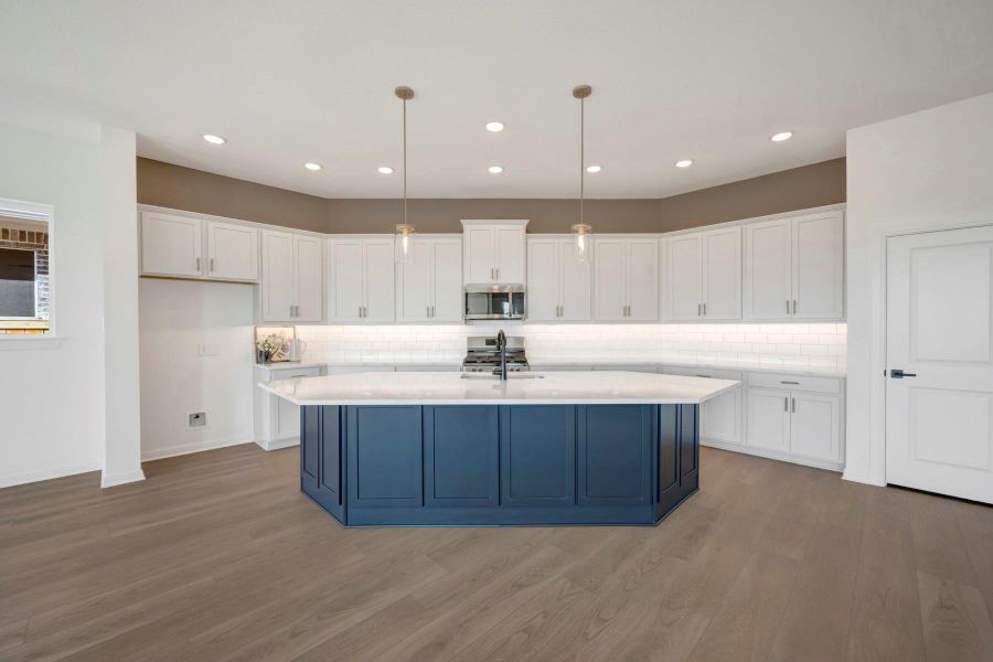 Furnished interior view inside a new home in The Grand Prairie 50’, Hockley (Image 12).
