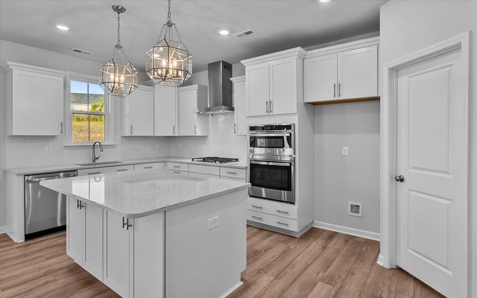 Furnished interior view inside a new home in Rogers Spring, Graham (Image 10).