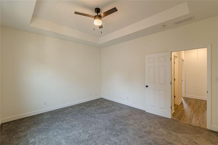 Spacious, unfurnished interior of a new home in , Stone Mountain (Image 45). Spacious, unfurnished interior of a new home in , Stone Mountain (Image 45).