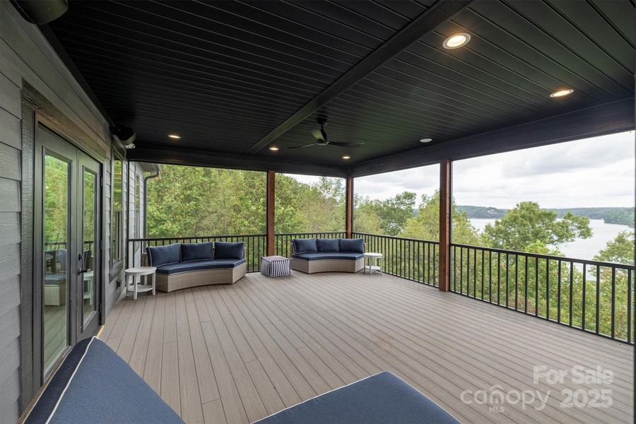 Exterior details and patio area of a home in , Nebo (Image 27).
