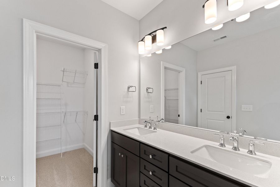 25-8907 Kennebec Xing Dr_3362