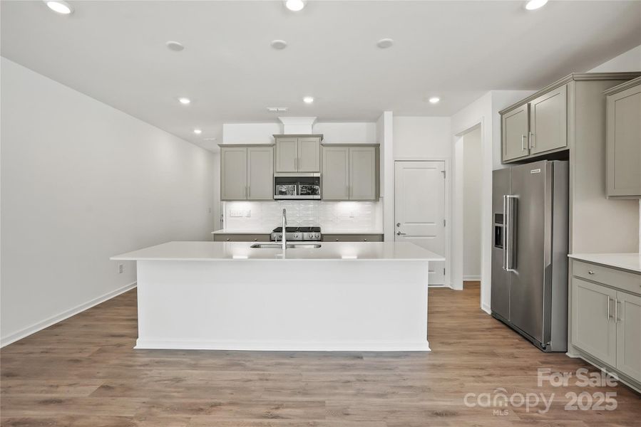 Furnished interior view inside a new home in Galloway Towns, Charlotte (Image 5). Furnished interior view inside a new home in Galloway Towns, Charlotte (Image 5).
