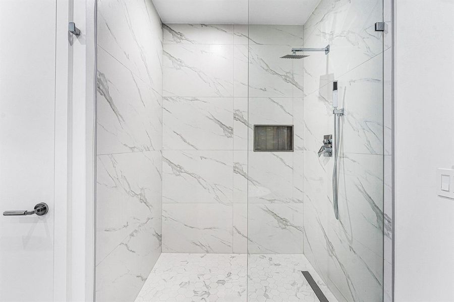 022-220LakeShoreDrive-1613-LakePark-FL-3 022-220LakeShoreDrive-1613-LakePark-FL-3