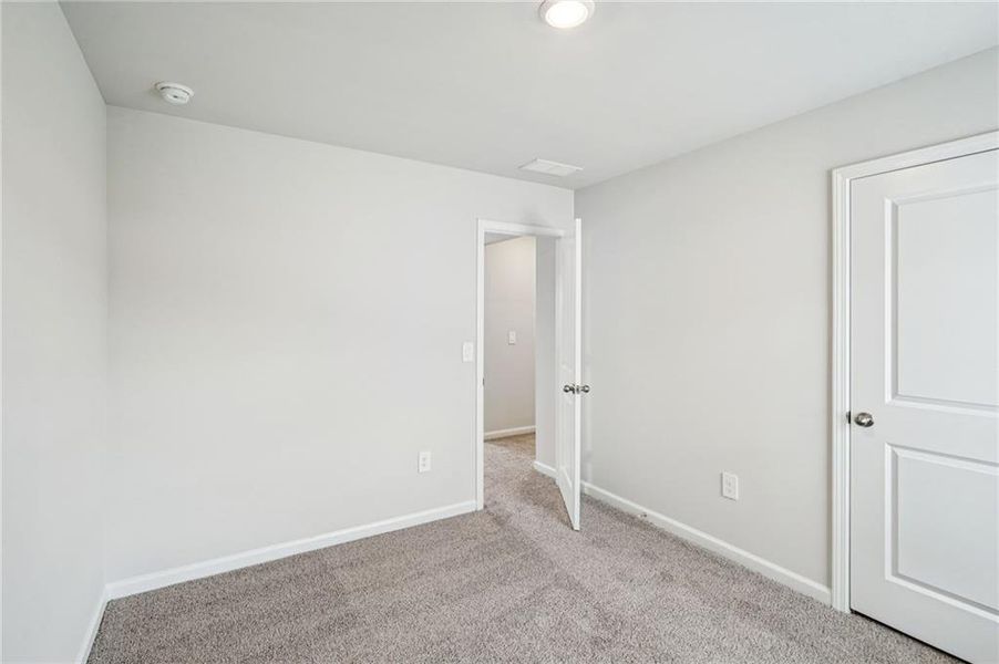 Spacious, unfurnished interior of a new home in Avalon - Reserve Series, Conyers (Image 29).