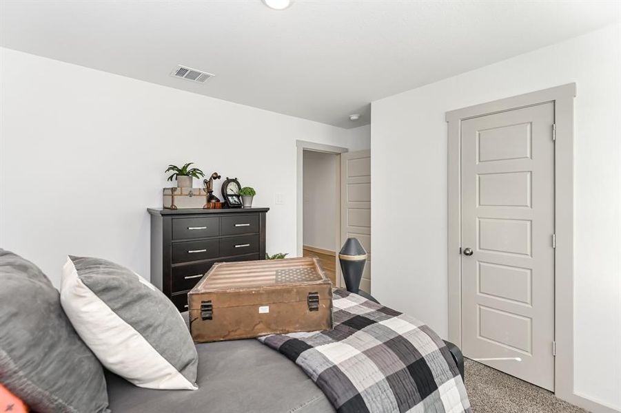 Image 16 of a home in Caldwell Ranch.