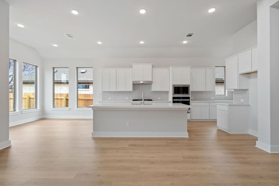 4br New Home in Georgetown, TX.  - Slide 21