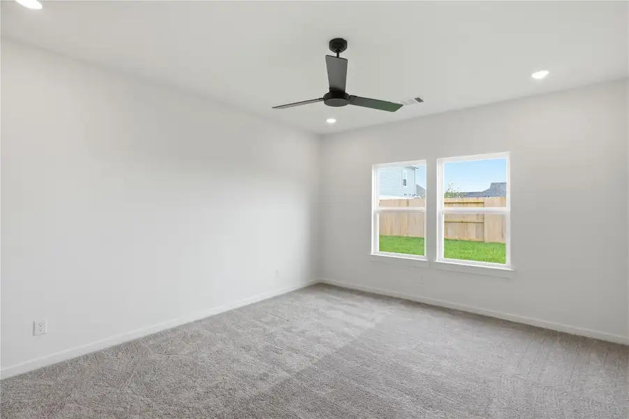 Spacious, unfurnished interior of a new home in Foxtail Palms, Manvel (Image 30). Spacious, unfurnished interior of a new home in Foxtail Palms, Manvel (Image 30).
