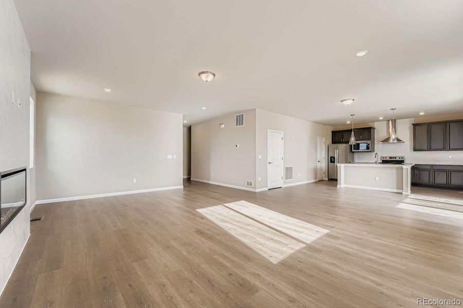 PHOTOS ARE OF ACTUAL HOME