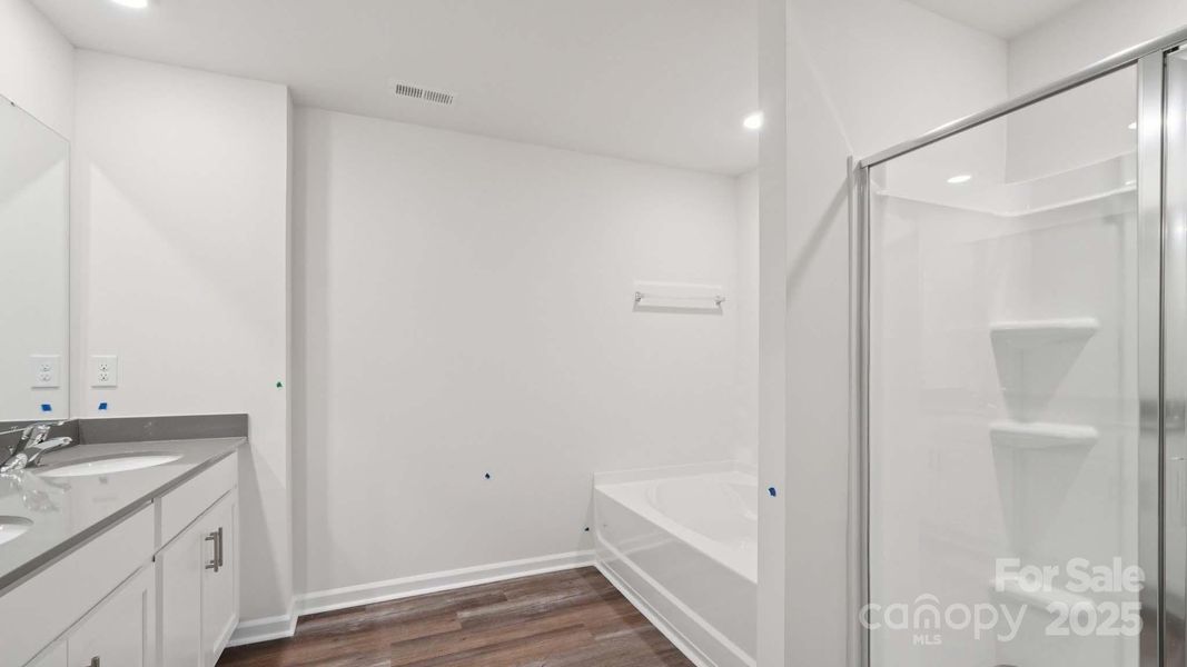 Furnished interior view inside a new home in Wallace Springs, Statesville (Image 8). Furnished interior view inside a new home in Wallace Springs, Statesville (Image 8).