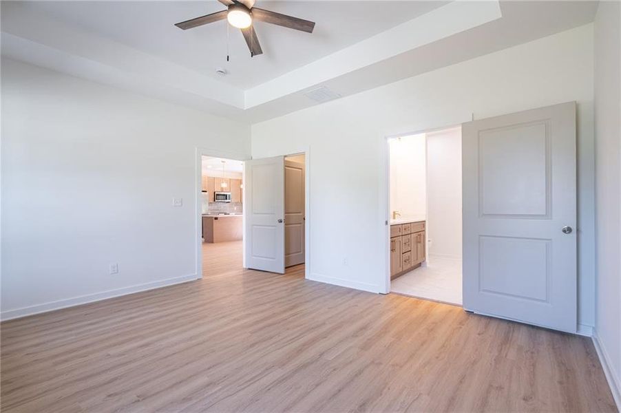 Spacious, unfurnished interior of a new home in , Cedartown (Image 27).