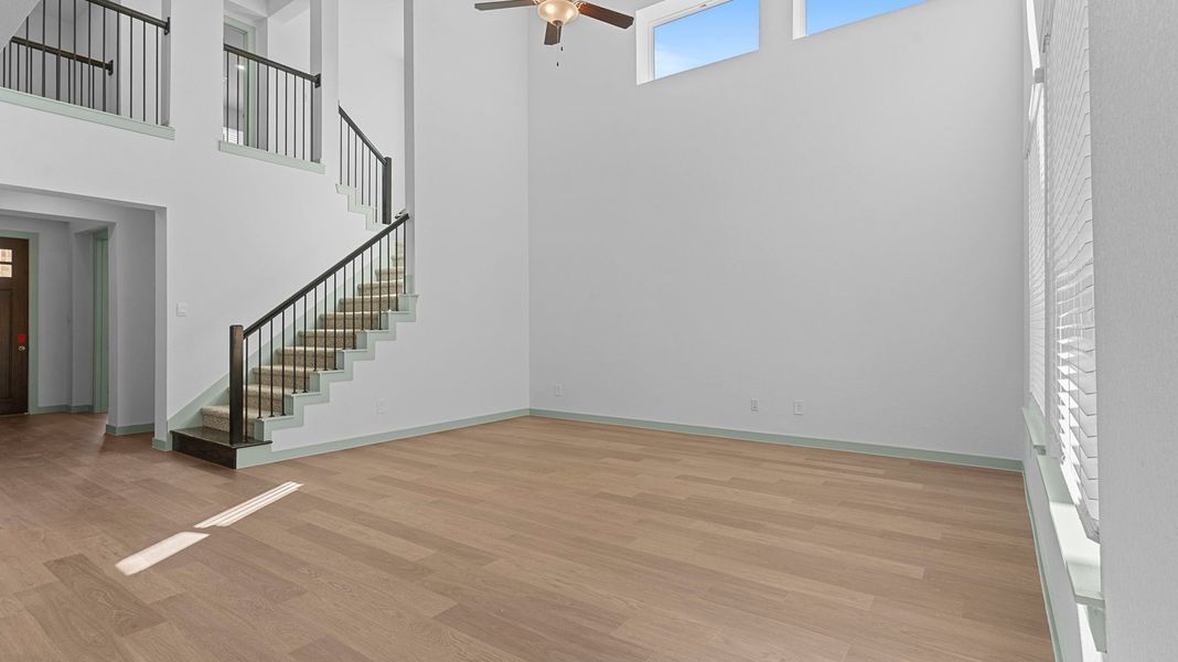 Spacious, unfurnished interior of a new home in Westland Ranch 50' Homesites, League City (Image 12).