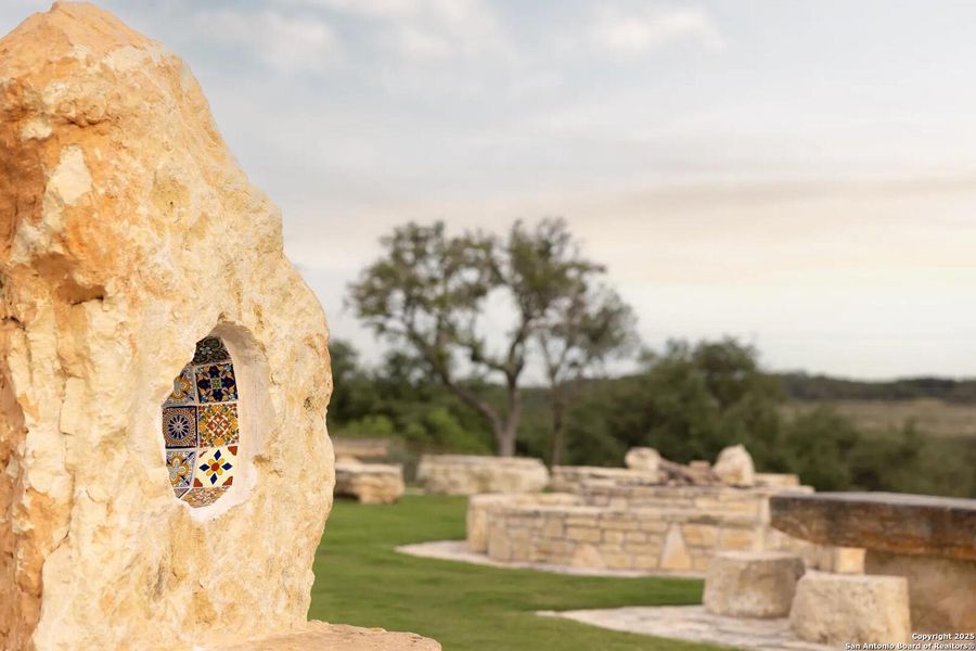 Image 6 of a home in Esperanza - 80' & 90'.