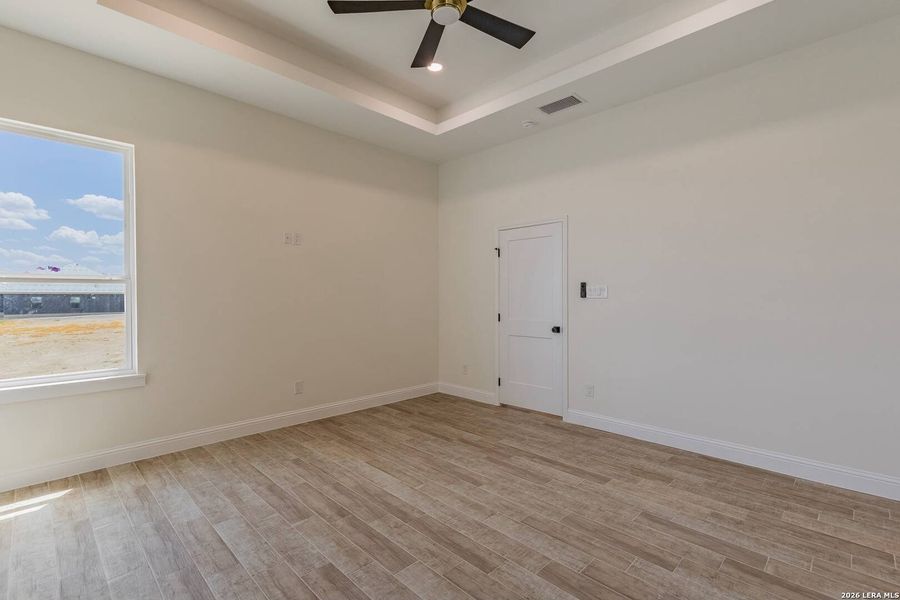 Spacious, unfurnished interior of a new home in , Eagle Pass (Image 18). Spacious, unfurnished interior of a new home in , Eagle Pass (Image 18).
