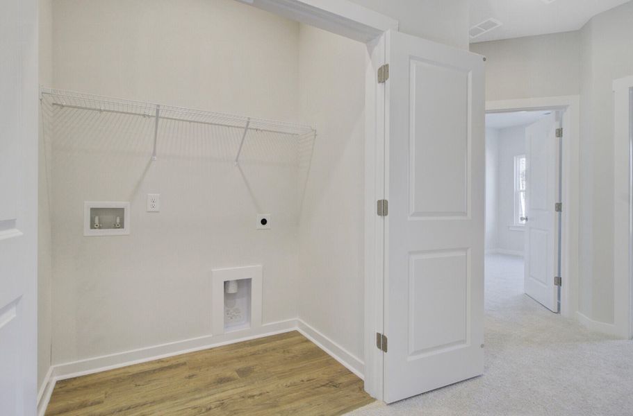 Spacious, unfurnished interior of a new home in , Johns Island (Image 19).