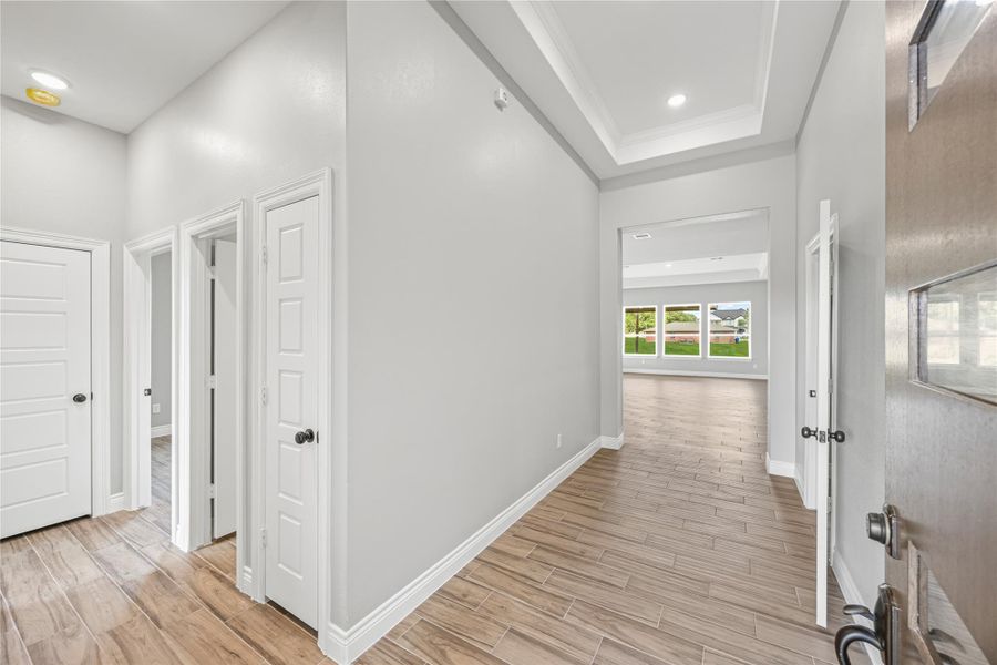 Spacious, unfurnished interior of a new home in , Prairie View (Image 24).