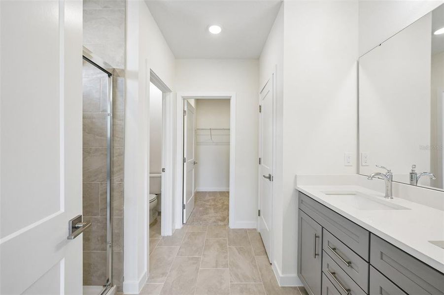 Furnished interior view inside a new home in Grasslands West, Lakeland (Image 10).