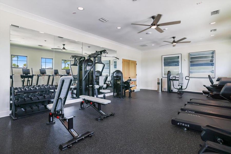 Community amenities in , Palmetto (Image 49).