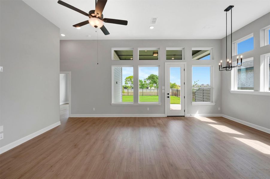 Spacious, unfurnished interior of a new home in Pomona - Reserve Collection, Manvel (Image 39).