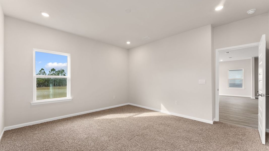 Spacious, unfurnished interior of a new home in Liberty, Panama City (Image 23).