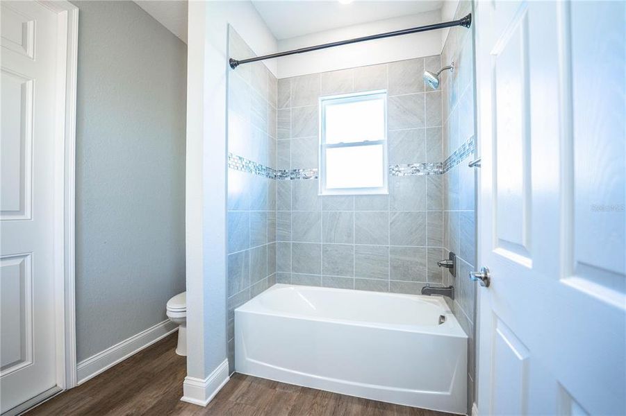 Furnished interior view inside a new home in , Lakeland (Image 6).