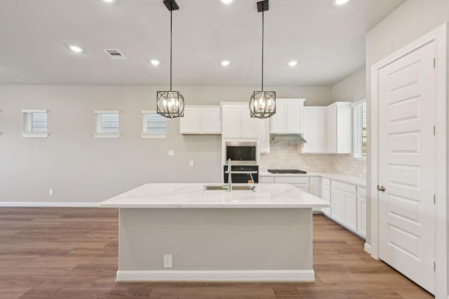 Furnished interior view inside a new home in Kemah Crossing - Luxe Series, Kemah (Image 21). Furnished interior view inside a new home in Kemah Crossing - Luxe Series, Kemah (Image 21).