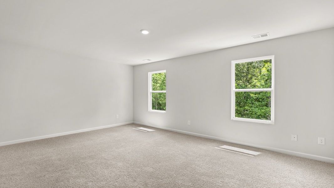 Spacious, unfurnished interior of a new home in Northwoods at Mirror Lake, Villa Rica (Image 22).