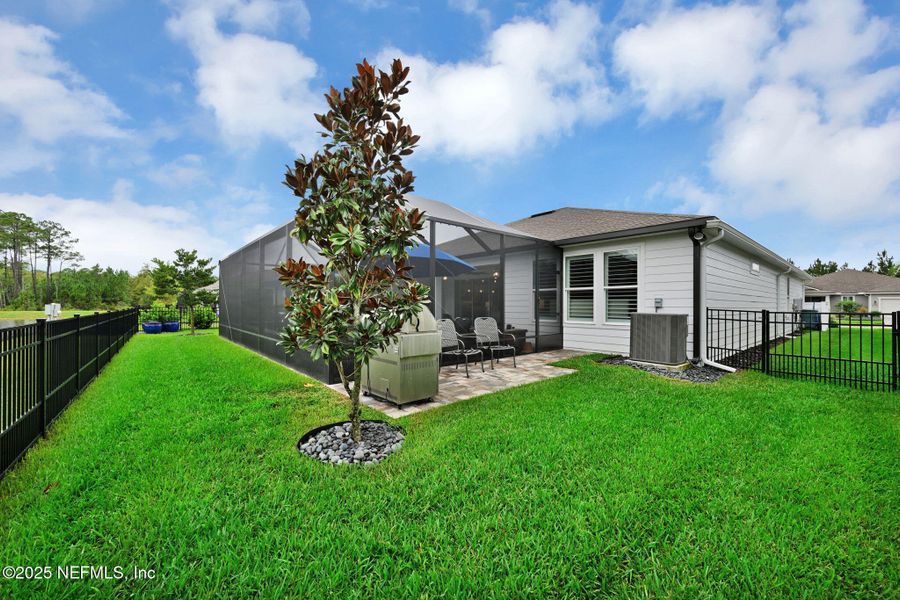 Exterior details and patio area of a home in , Jacksonville (Image 4). Exterior details and patio area of a home in , Jacksonville (Image 4).