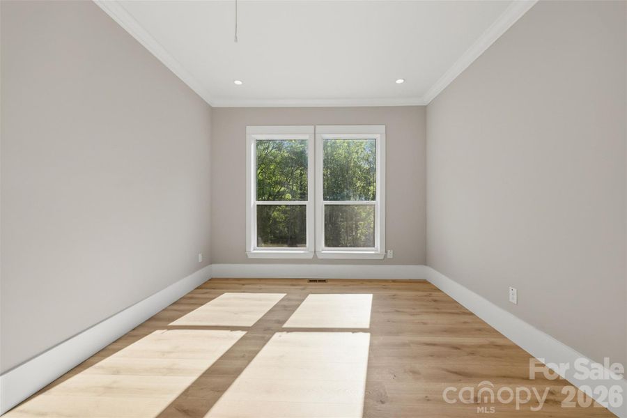 Spacious, unfurnished interior of a new home in , Taylorsville (Image 28).