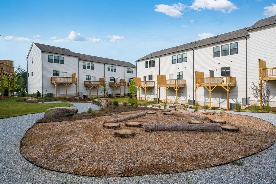 Community amenities in Rosewood Farm, Lawrenceville (Image 57).