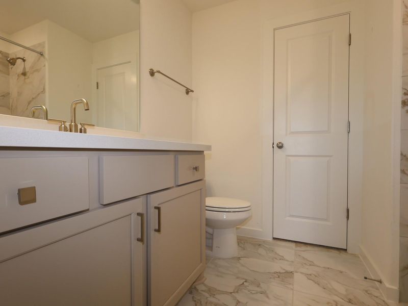 Furnished interior view inside a new home in Barksdale, Leander (Image 5).