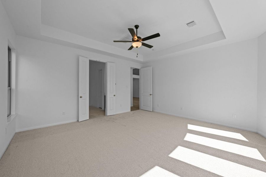 Spacious, unfurnished interior of a new home in Pomona 60', Manvel (Image 17).