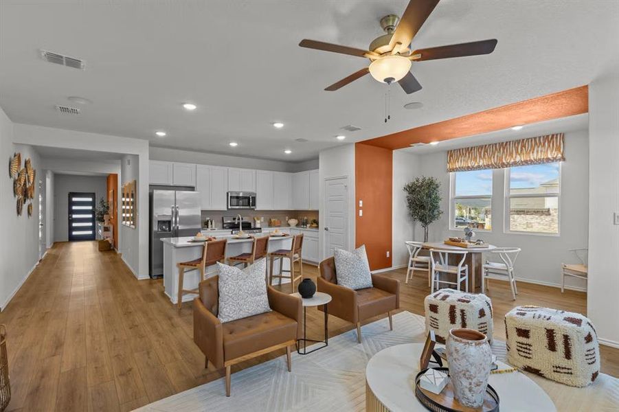 Furnished interior view inside a new home in Hannah Heights, Seguin (Image 13).