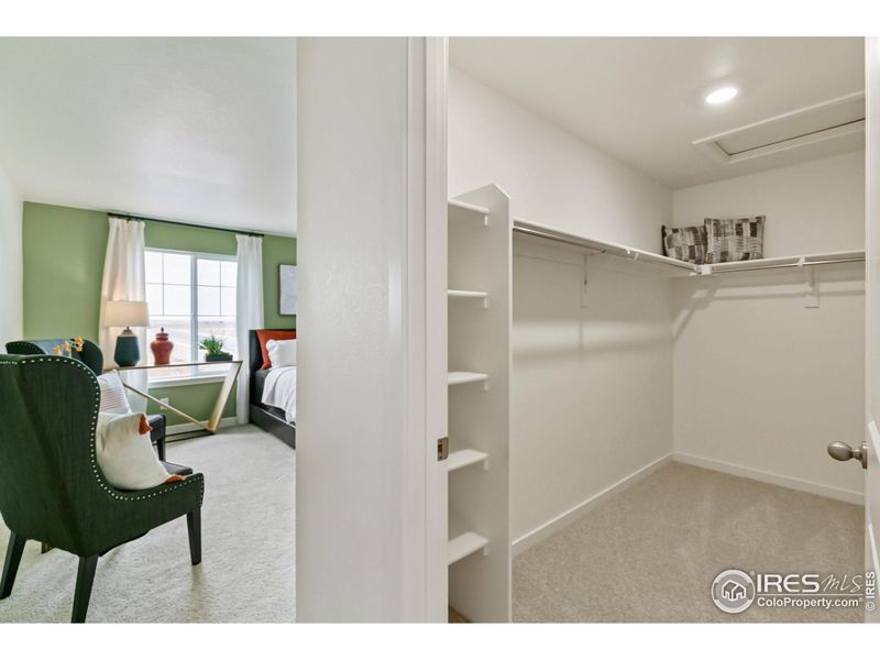 Furnished interior view inside a new home in Settlers Crossing, Commerce City (Image 24).