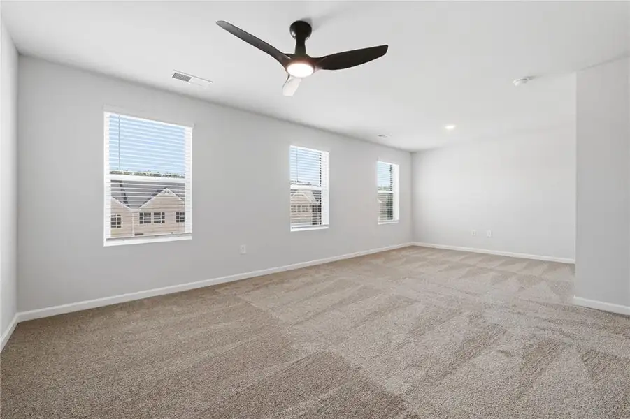 Spacious, unfurnished interior of a new home in Parkway James, Snellville (Image 29). Spacious, unfurnished interior of a new home in Parkway James, Snellville (Image 29).