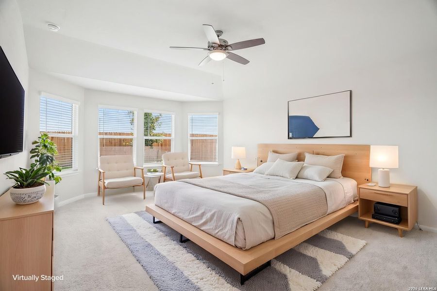 Furnished interior view inside a new home in Carmel Ranch, Schertz (Image 9).